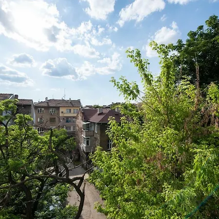 Апартаменты Boho Dreams In Our Charming One Bedroom