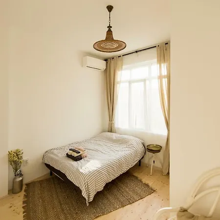 Апартаменты Boho Dreams In Our Charming One Bedroom София